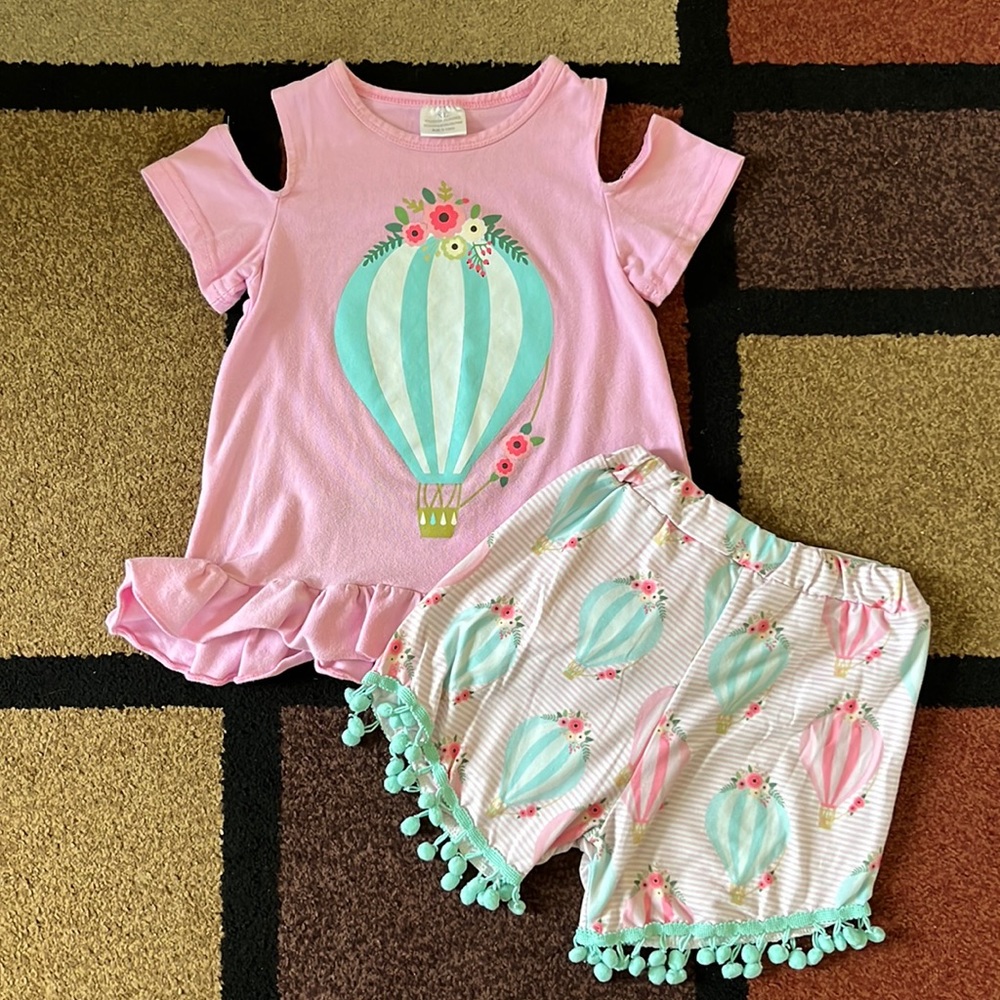 Boutique Style - Girls Hot Air Balloon 2pc Outfit - Size XL (5/6)